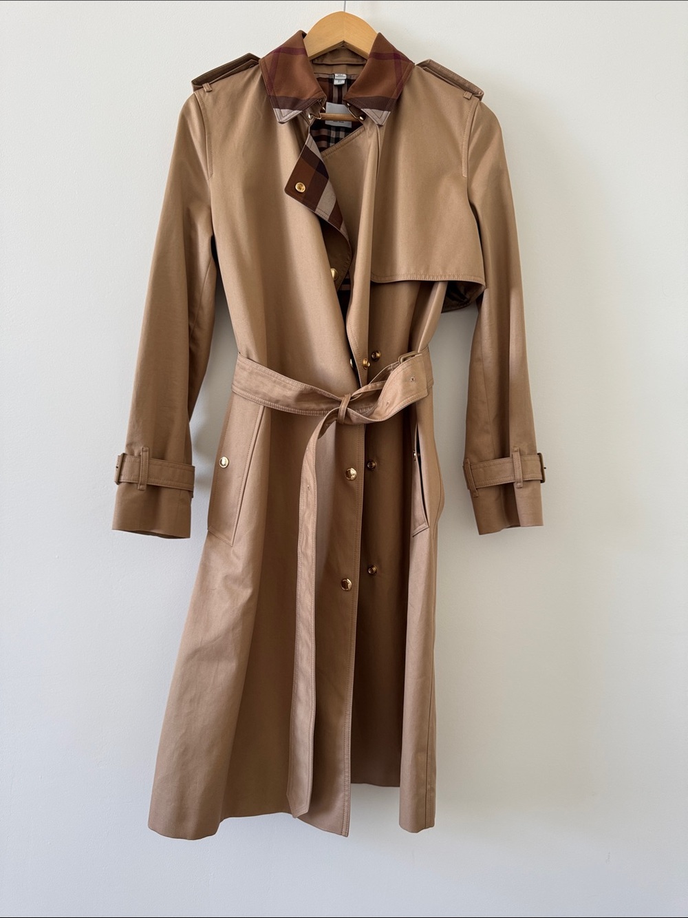 Burberry Sandridge Long Check Collar Gabardine Trench Coat Camel NWOT Size 2 - Picture 8 of 15